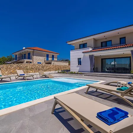 Adria Moments With Private Pool Villa Pinezici (Krk)