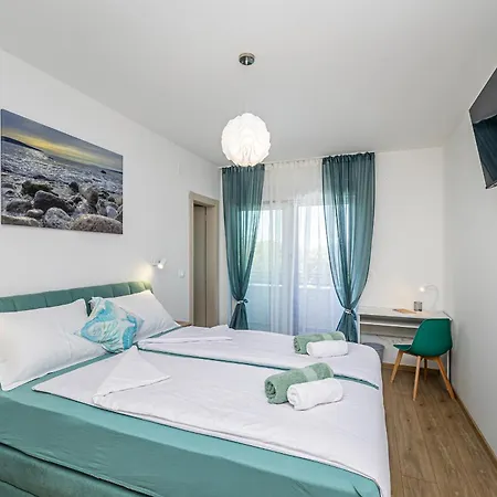 Adria Moments With Private Pool Villa Pinezici (Krk)